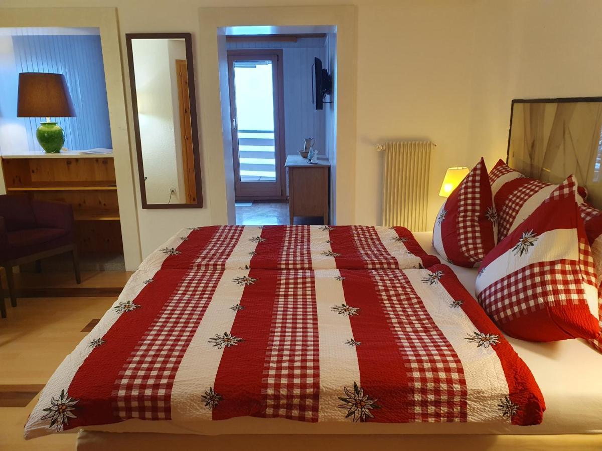 Hotel Rhoneblick Guttet-Feschel Zewnętrze zdjęcie