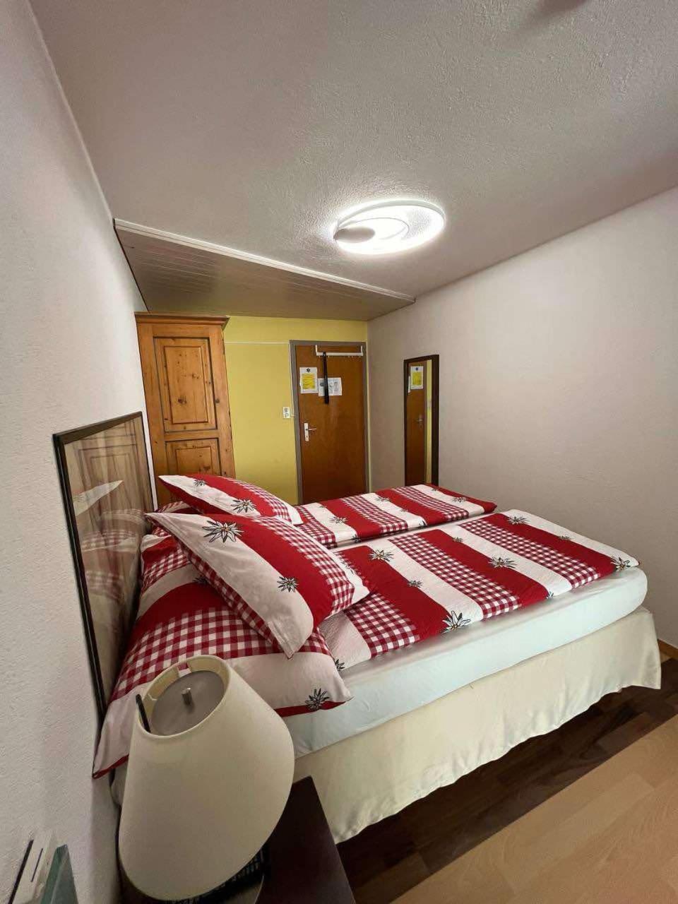 Hotel Rhoneblick Guttet-Feschel Zewnętrze zdjęcie