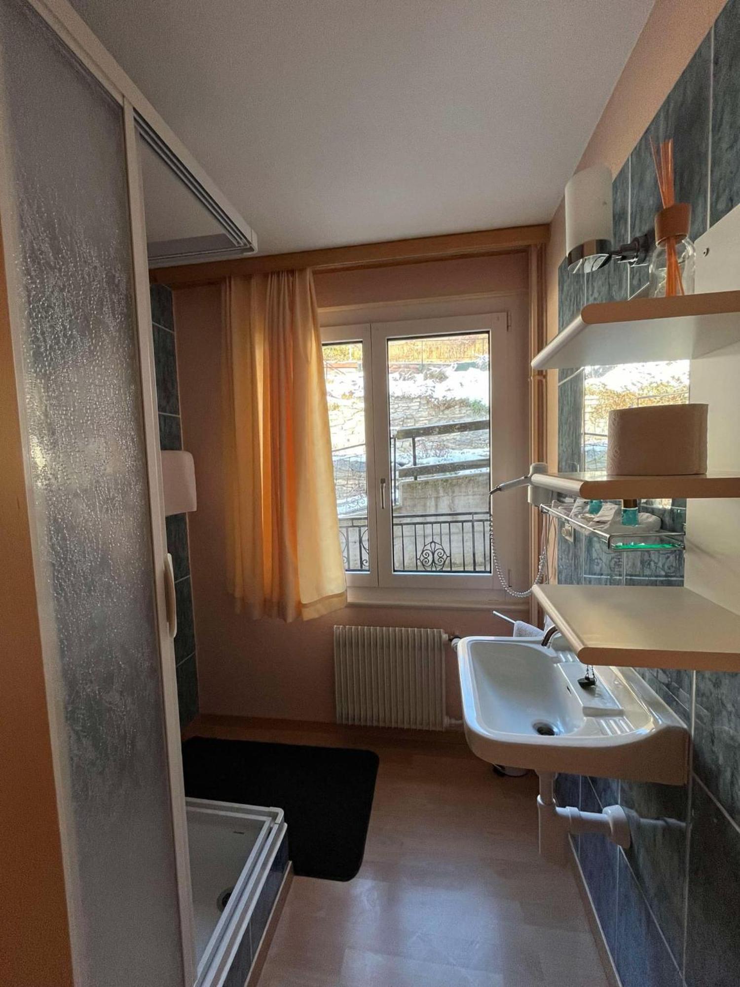 Hotel Rhoneblick Guttet-Feschel Zewnętrze zdjęcie